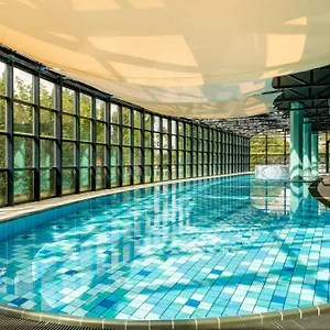 Hotel Corendon Amsterdam Schiphol Airport, A Tribute Portfolio